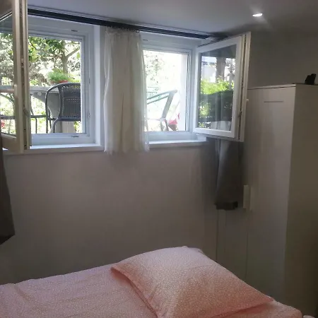 Apartman 4 Seasons - Under Forest Park, Free Parking